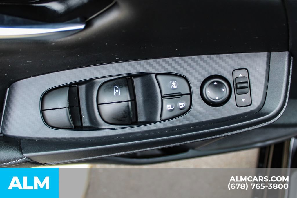 Used 2025 Nissan Sentra SV w/ All-Weather Package image 40