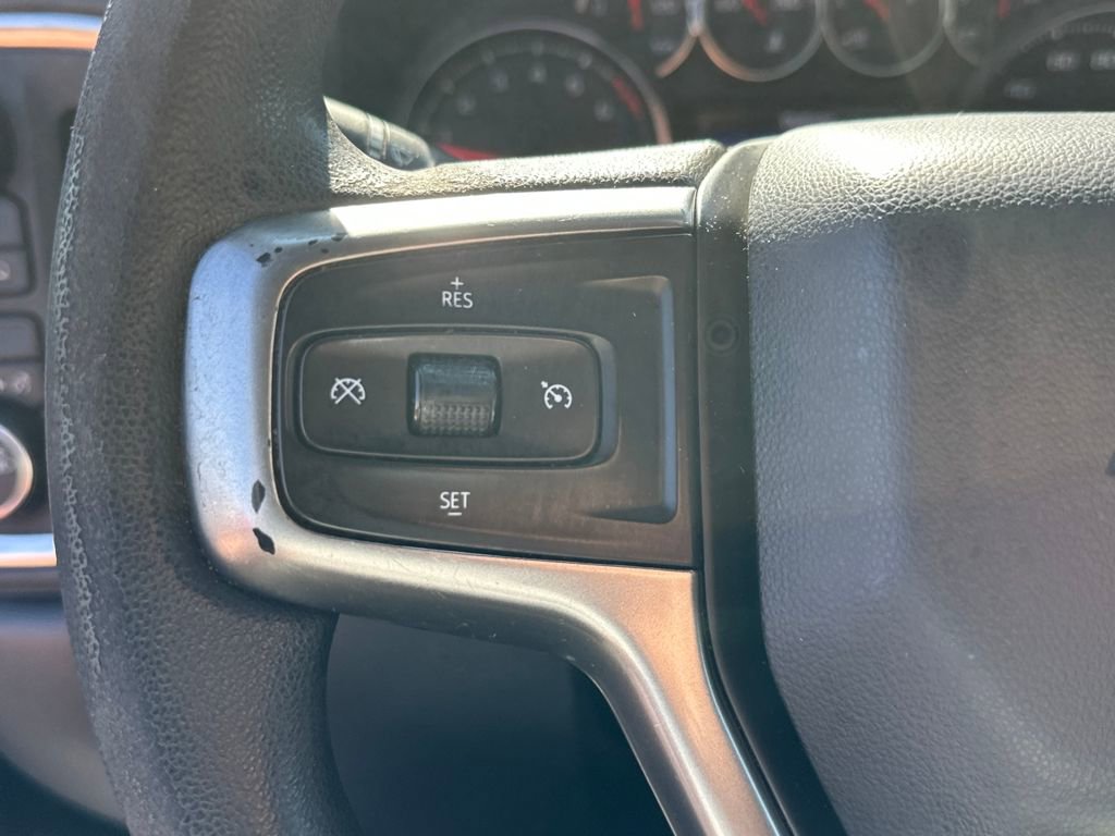 Used 2020 Chevrolet Silverado 1500 LT image 20