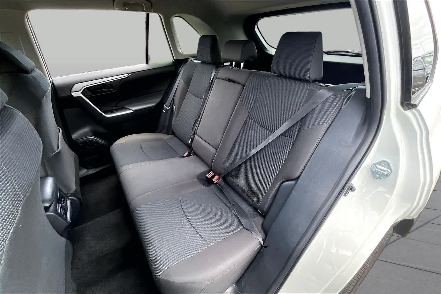 Used 2025 Toyota RAV4 LE FWD image 19