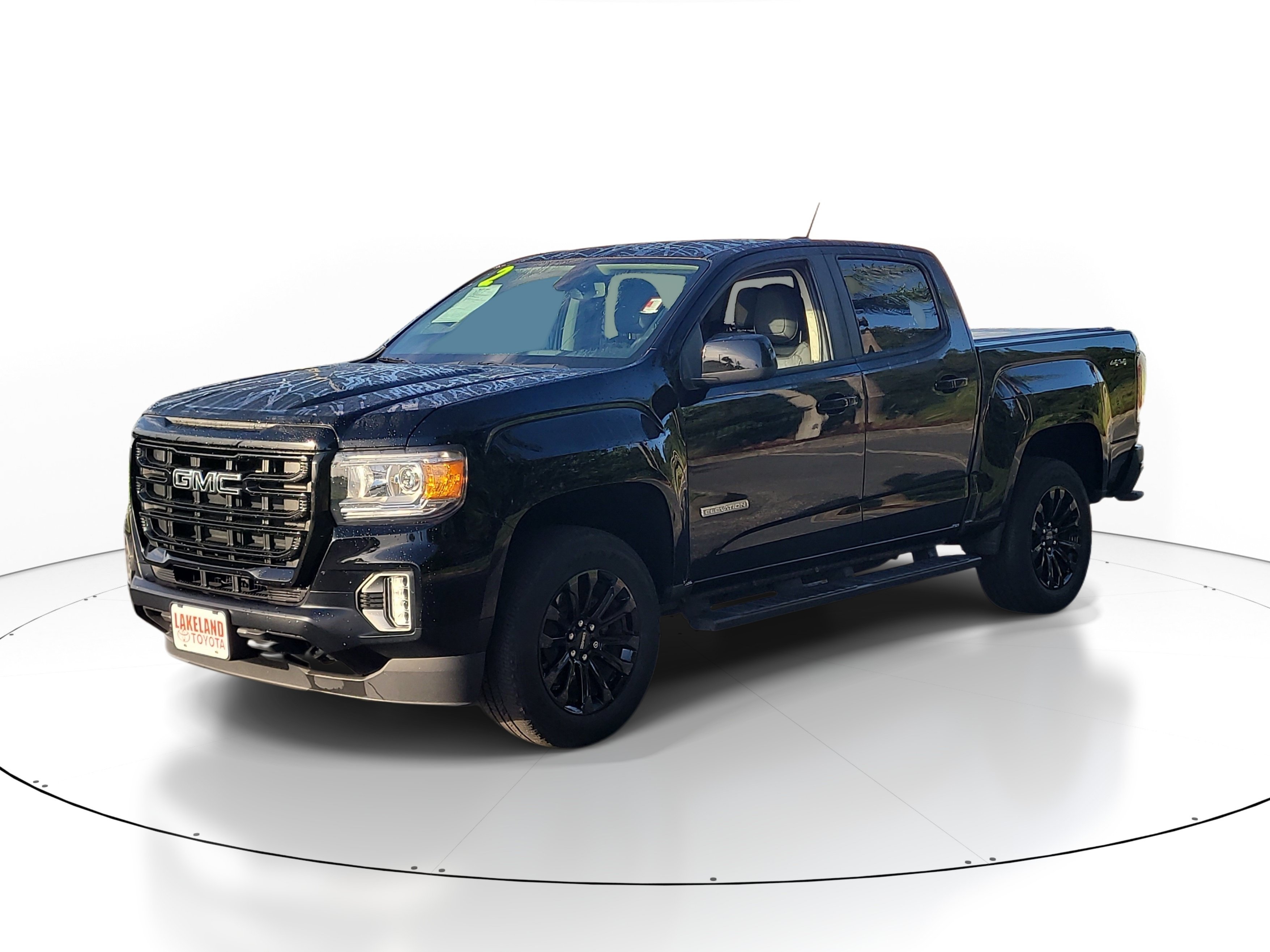 Used 2022 GMC Canyon Elevation w/ Elevation Premium Package AWD/4WD image 3