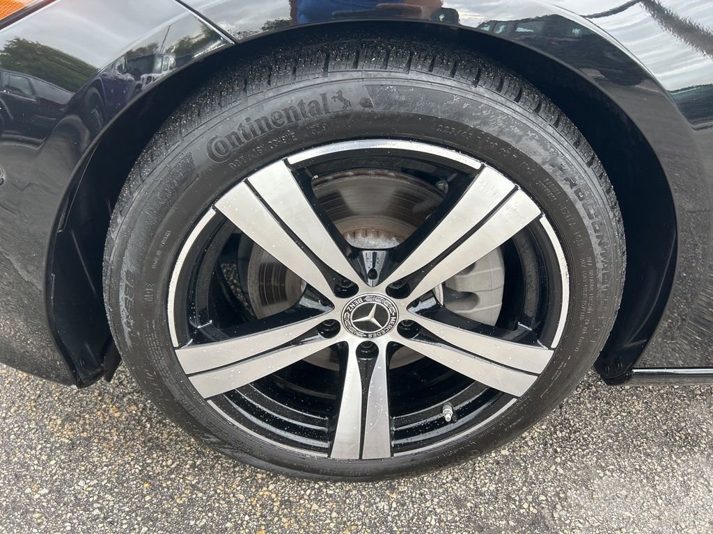 Used 2025 Mercedes-Benz C 300 4MATIC Sedan image 19