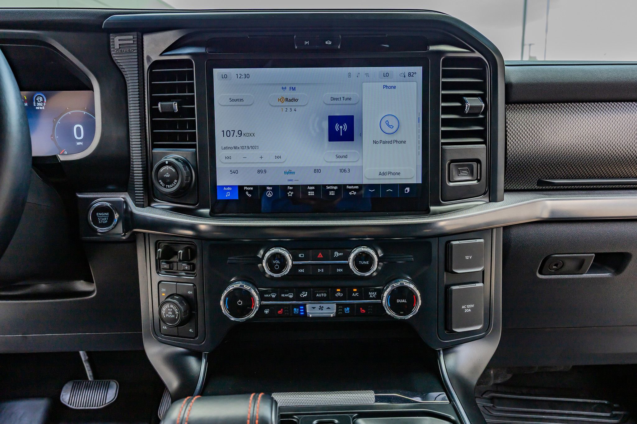 Used 2025 Ford F150 Raptor AWD/4WD image 25