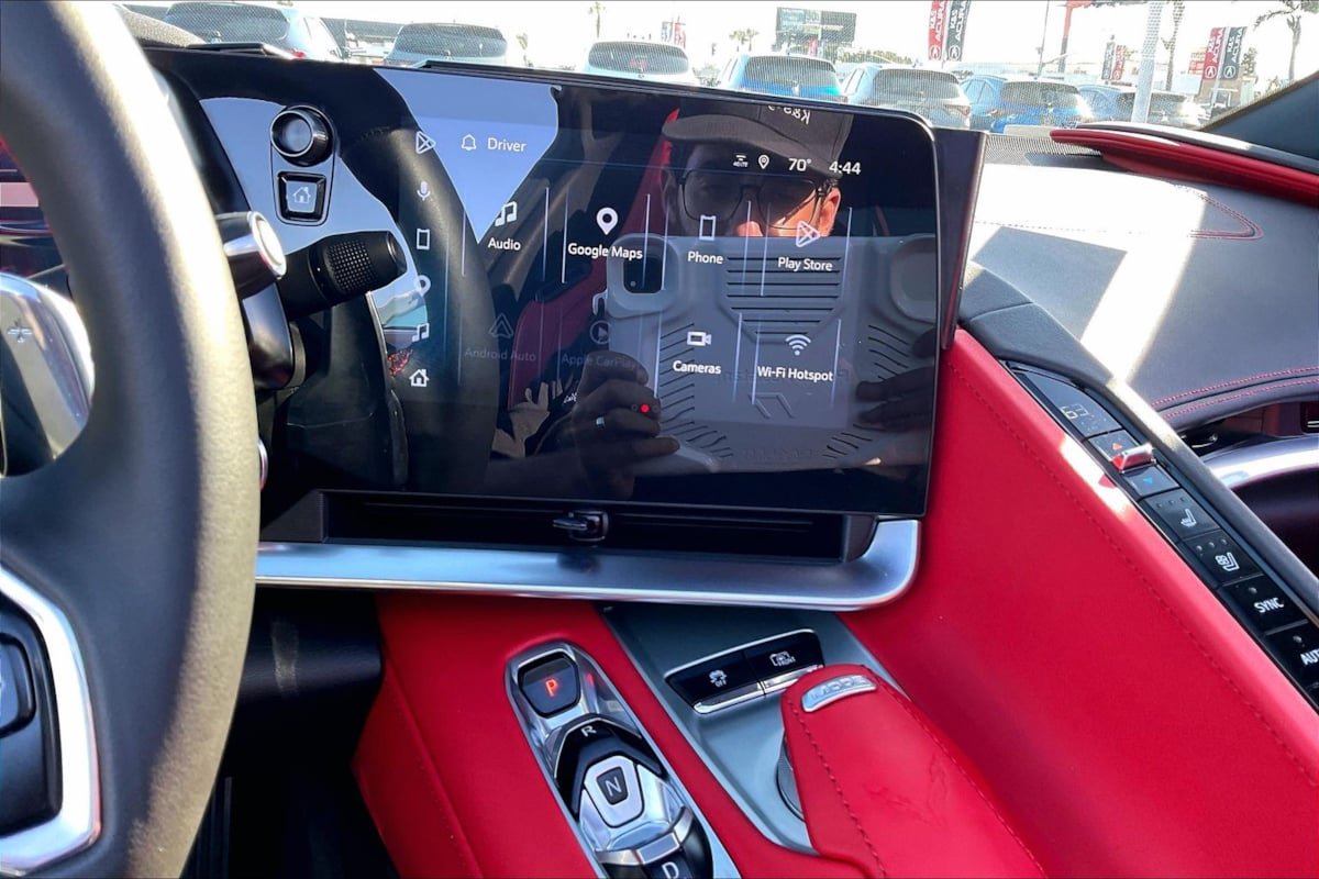 Used 2024 Chevrolet Corvette Stingray Preferred Cpe w/ 2LT RWD image 6