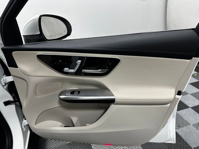 Used 2026 Mercedes-Benz GLC 300 4MATIC image 14