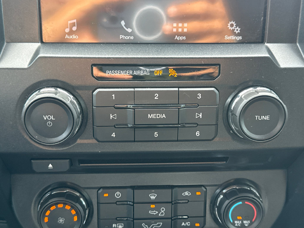 Used 2018 Ford F150 XL w/ Equipment Group 101A Mid RWD image 24
