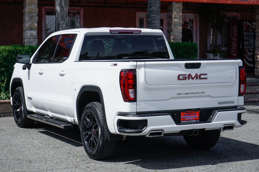 Used 2022 GMC Sierra 1500 Elevation w/ X31 Off-Road Package AWD/4WD image 6