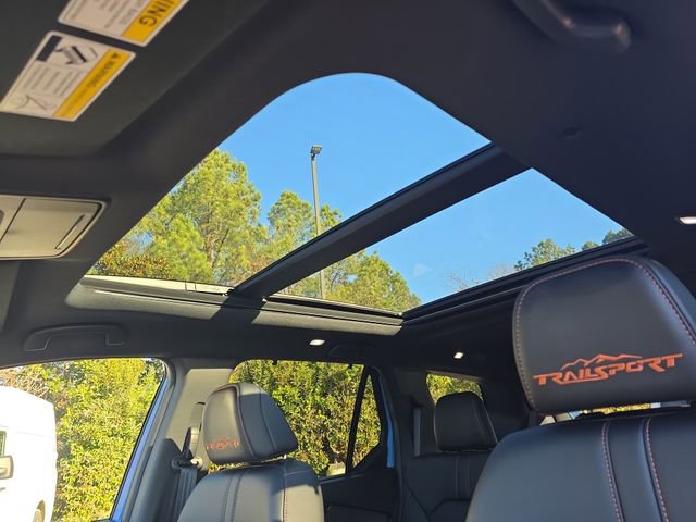 Used 2025 Honda Pilot TrailSport image 45