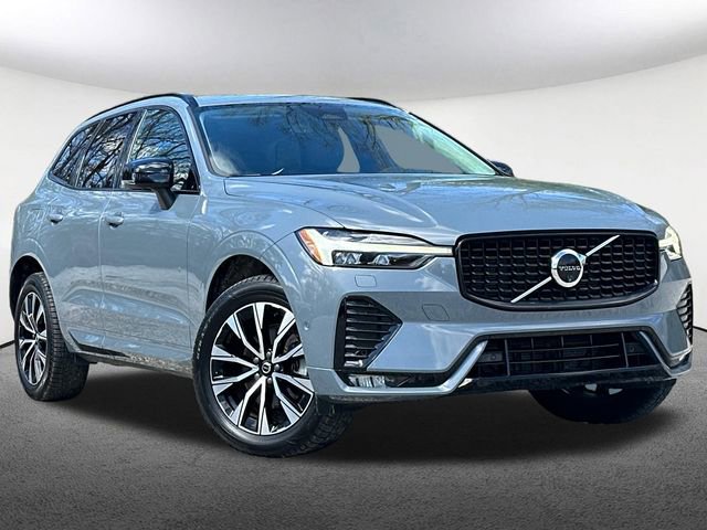 Used 2024 Volvo XC60 B5 Plus AWD/4WD image 2