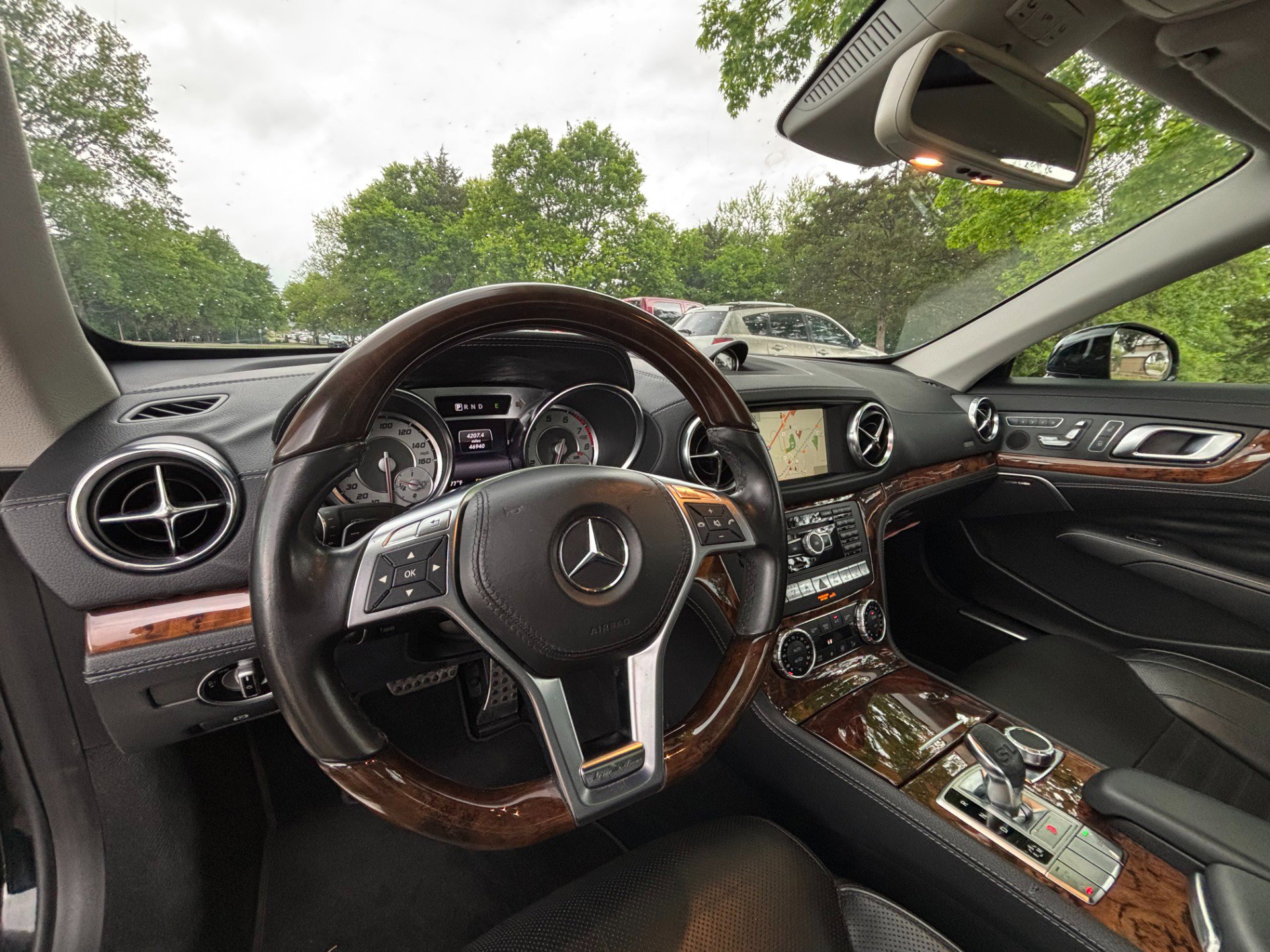 Used 2014 Mercedes-Benz SL 550 image 18