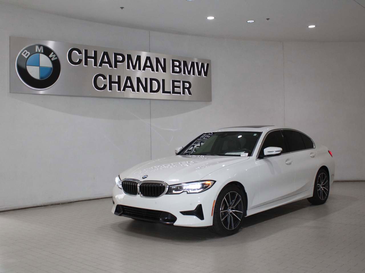 Used 2019 BMW 330i Sedan w/ Convenience Package image 1