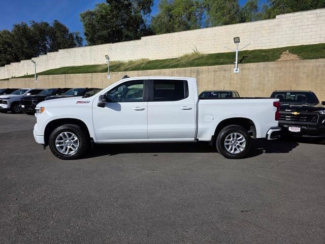 Certified 2022 Chevrolet Silverado 1500 RST image 4