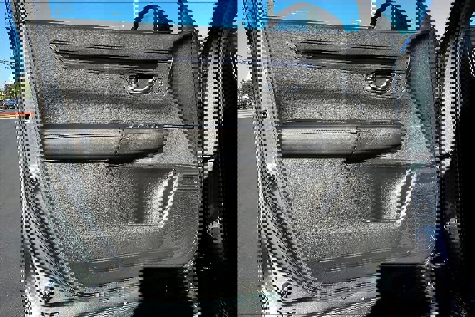 Used 2025 Honda CR-V Sport-L image 25