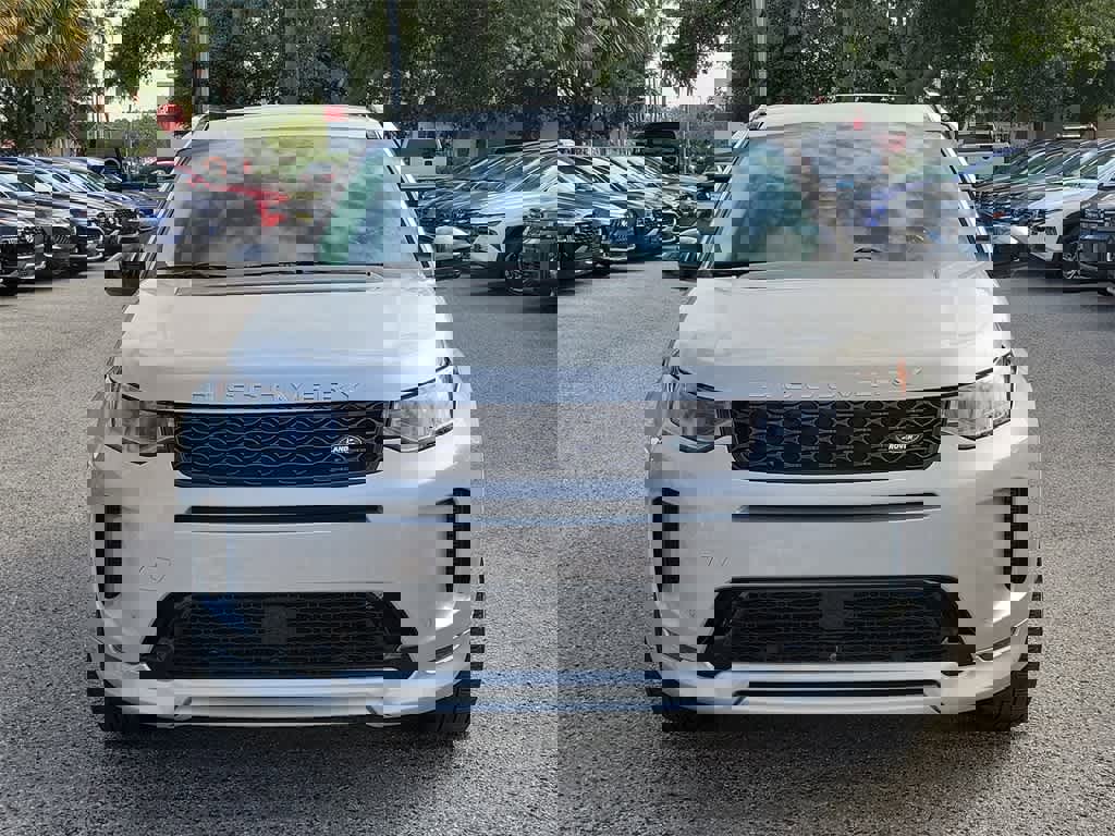 Used 2024 Land Rover Discovery Sport S image 7