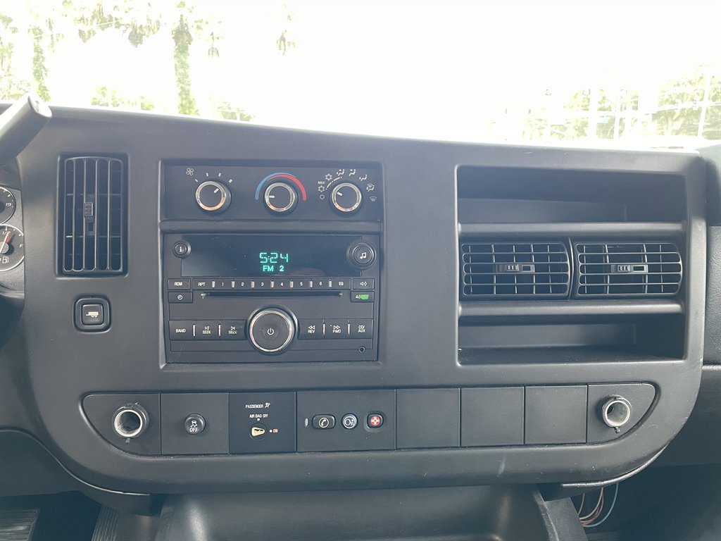 Used 2012 Chevrolet Express 3500 LT w/ LT Preferred Equipment Group RWD image 18