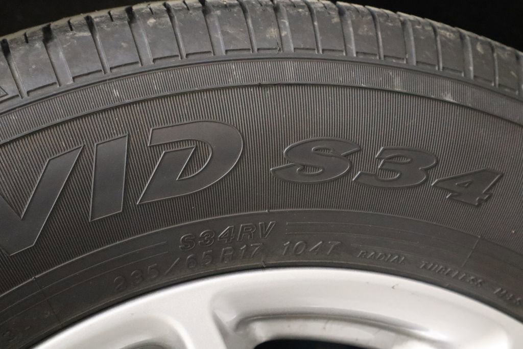 Used 2024 Chrysler Pacifica Touring-L image 42