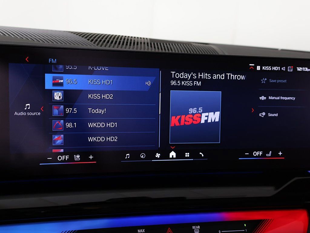 Used 2025 BMW M5 Touring image 52