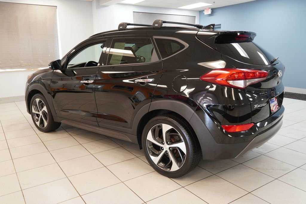 Used 2016 Hyundai Tucson Limited w/ Option Group 03 AWD/4WD image 8