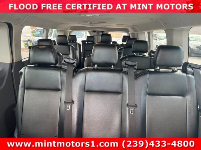 Used 2022 Ford Transit 350 XL image 4