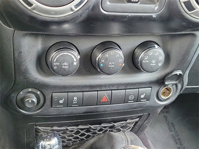 Used 2011 Jeep Wrangler Unlimited Sahara w/ Dual Top Group image 16