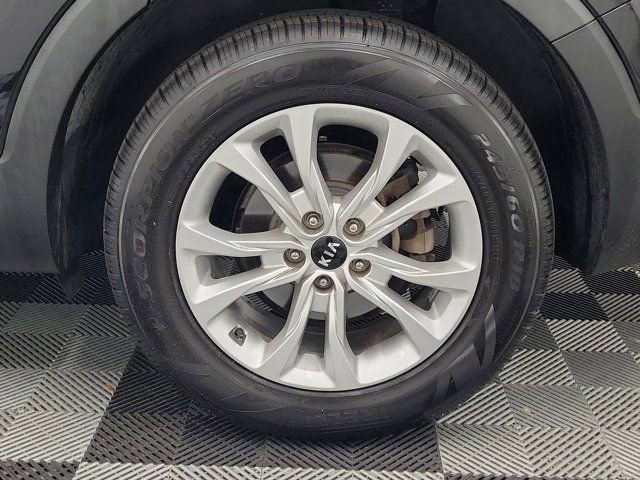 Used 2020 Kia Telluride LX FWD image 10