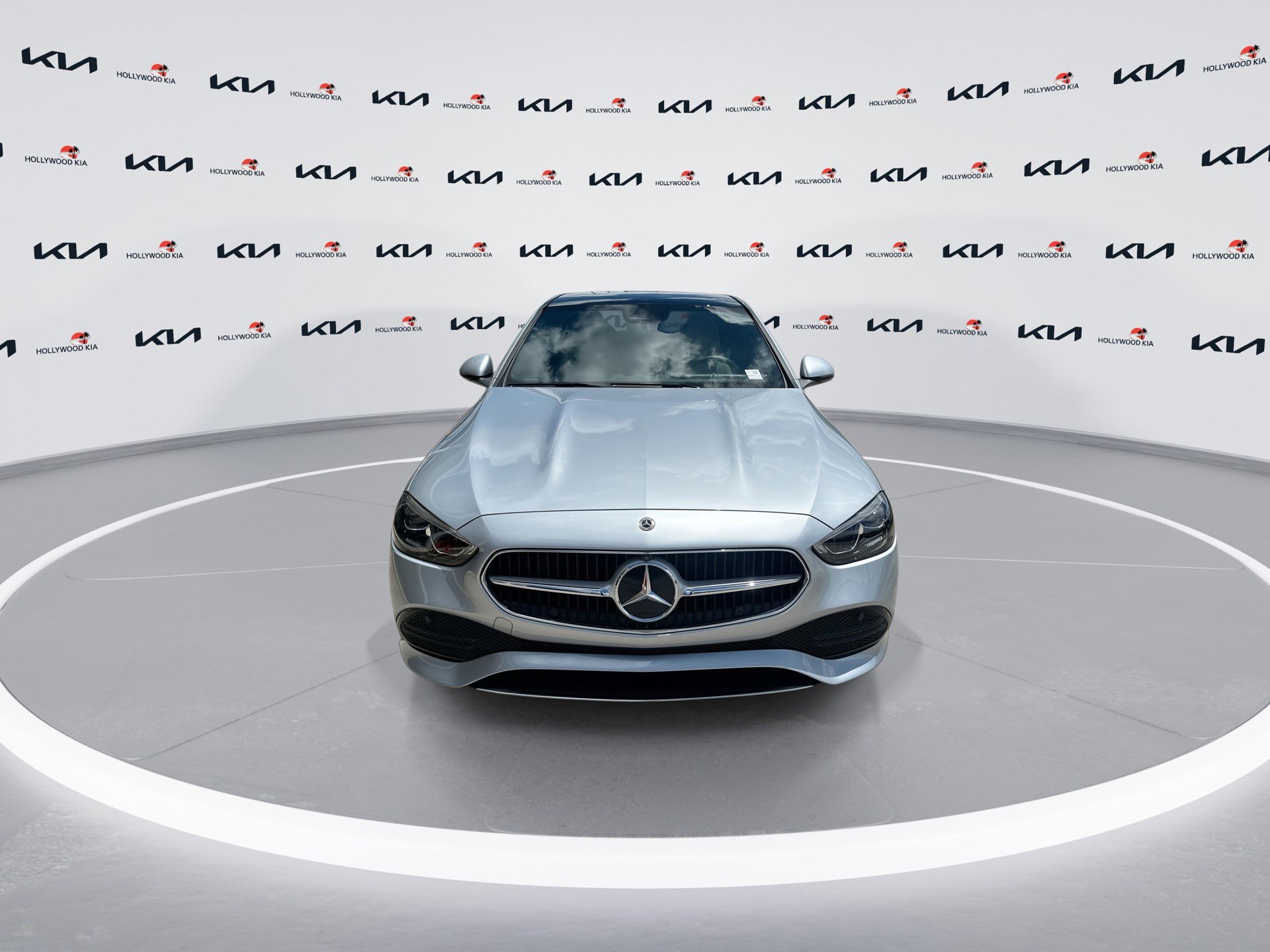 Used 2022 Mercedes-Benz C 300 Sedan image 3