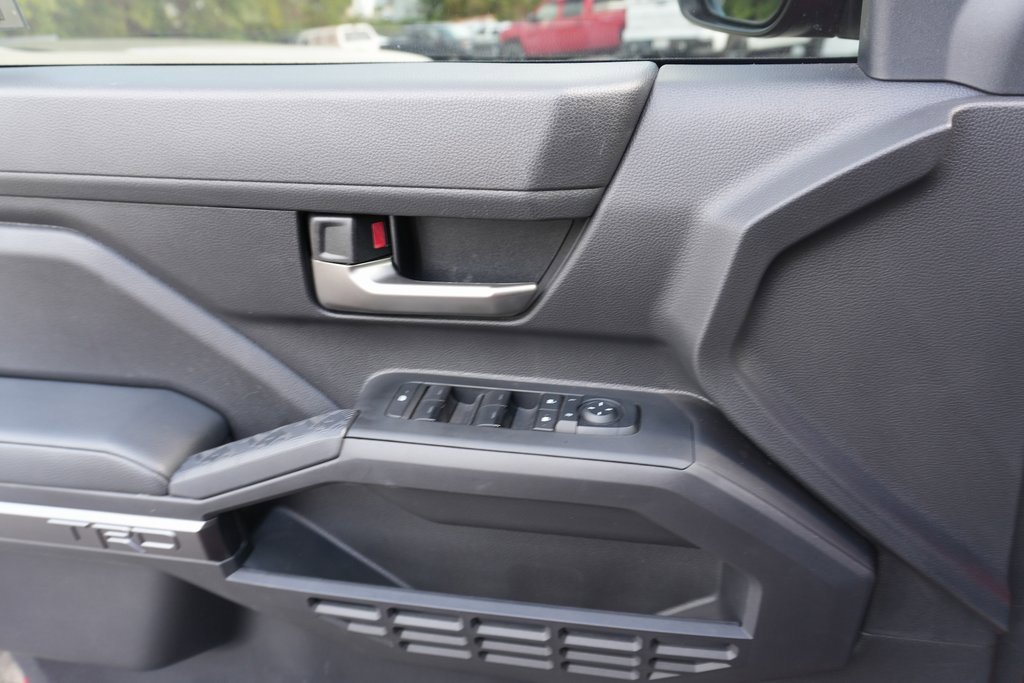 Used 2024 Toyota Tacoma TRD Off-Road image 24