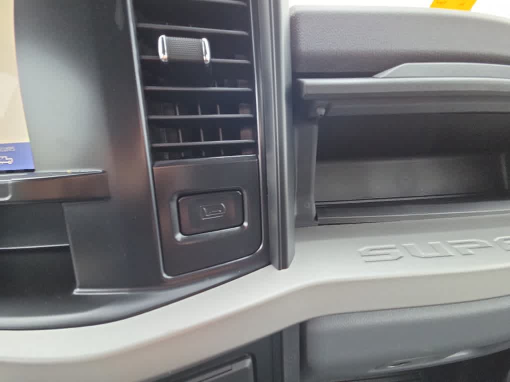 New 2026 Ford F350 XLT AWD/4WD image 39