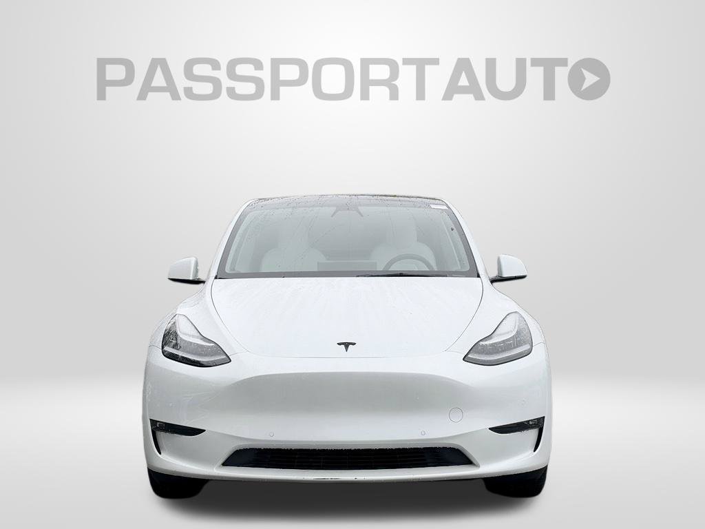 Used 2021 Tesla Model Y Long Range AWD/4WD image 2