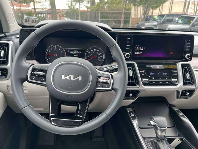 Used 2023 Kia Sorento S w/ Panoramic Sunroof Package AWD/4WD image 26