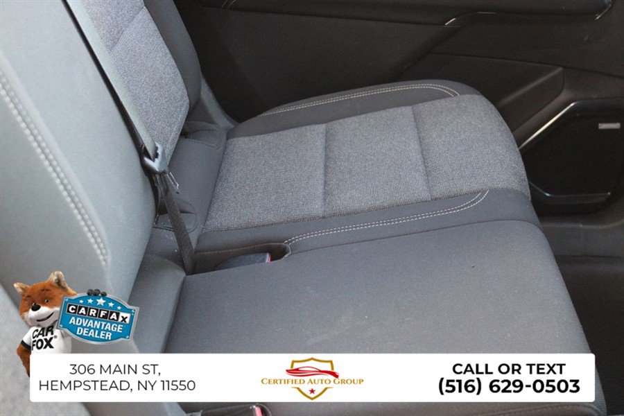 Used 2025 GMC Acadia Elevation FWD image 25