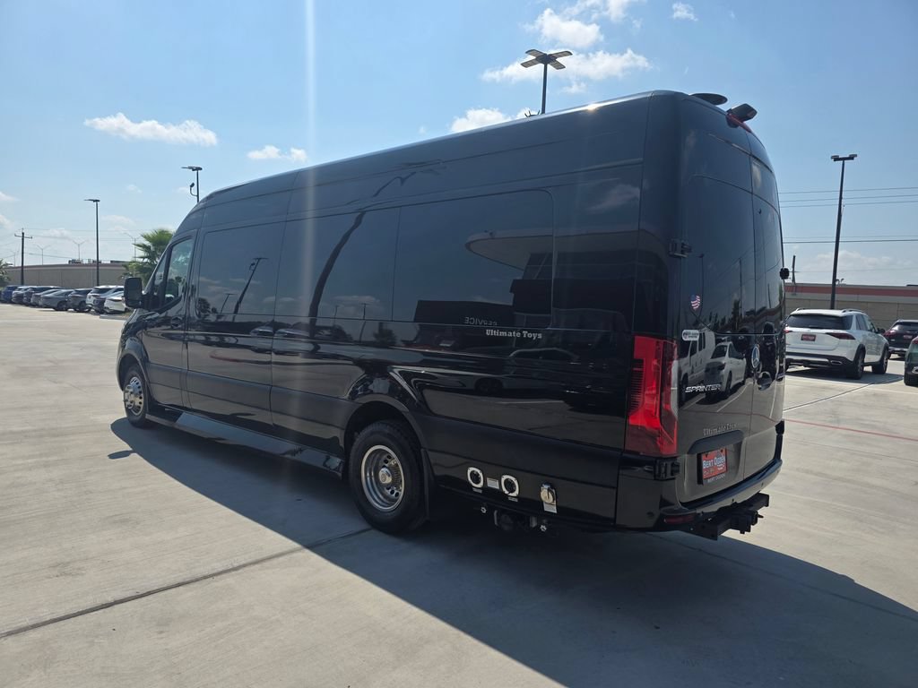 Used 2020 Mercedes-Benz Sprinter 3500 image 7