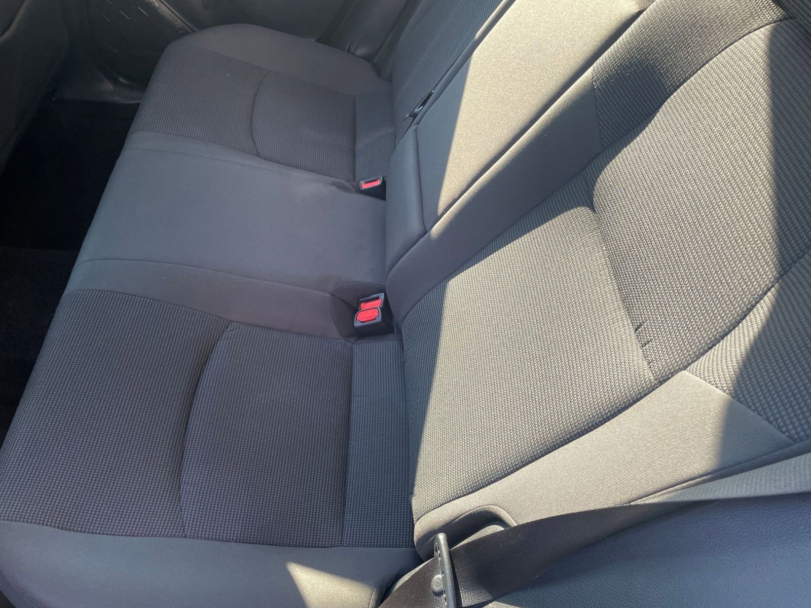 Used 2025 Toyota RAV4 LE image 37