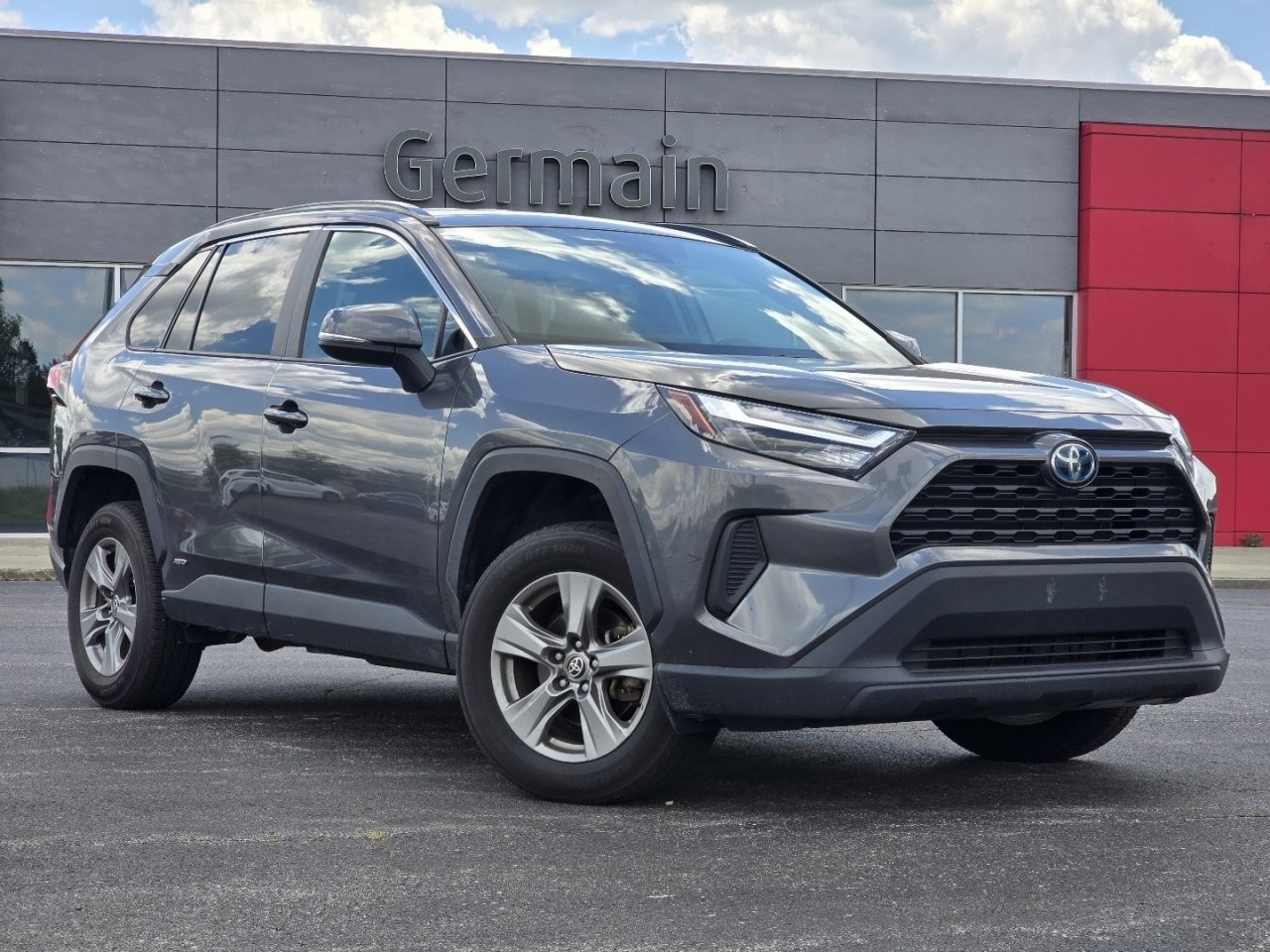 Certified 2023 Toyota RAV4 XLE AWD/4WD image 2
