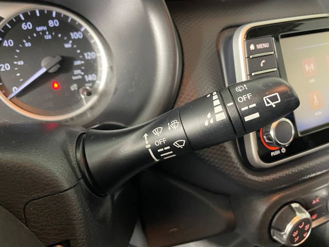 Used 2022 Nissan Kicks S image 12