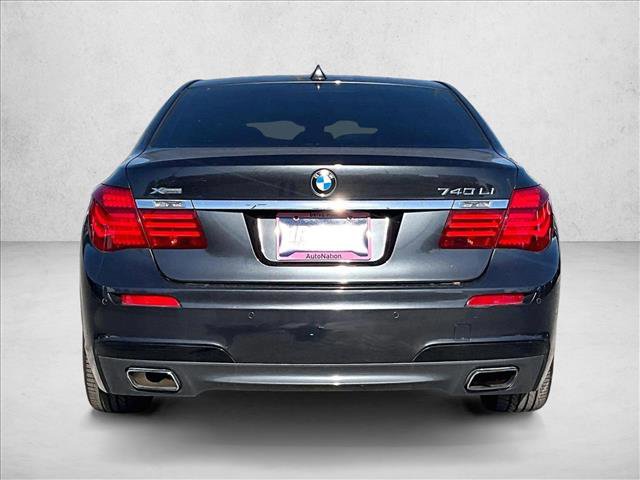 Used 2015 BMW 740Li xDrive image 4