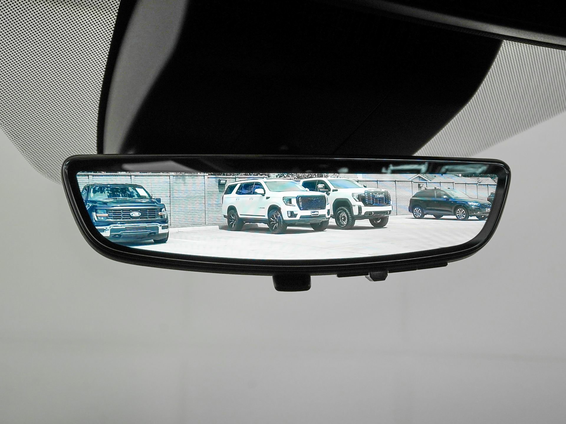 Used 2026 GMC Yukon AT4 Ultimate AWD/4WD image 27