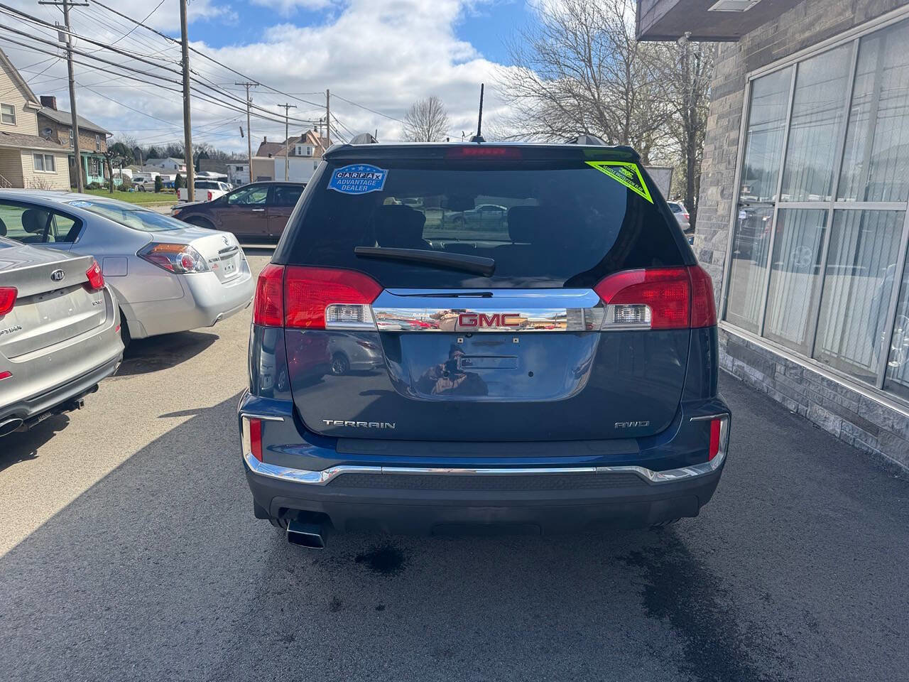 Used 2016 GMC Terrain SLE w/ Convenience Package image 4