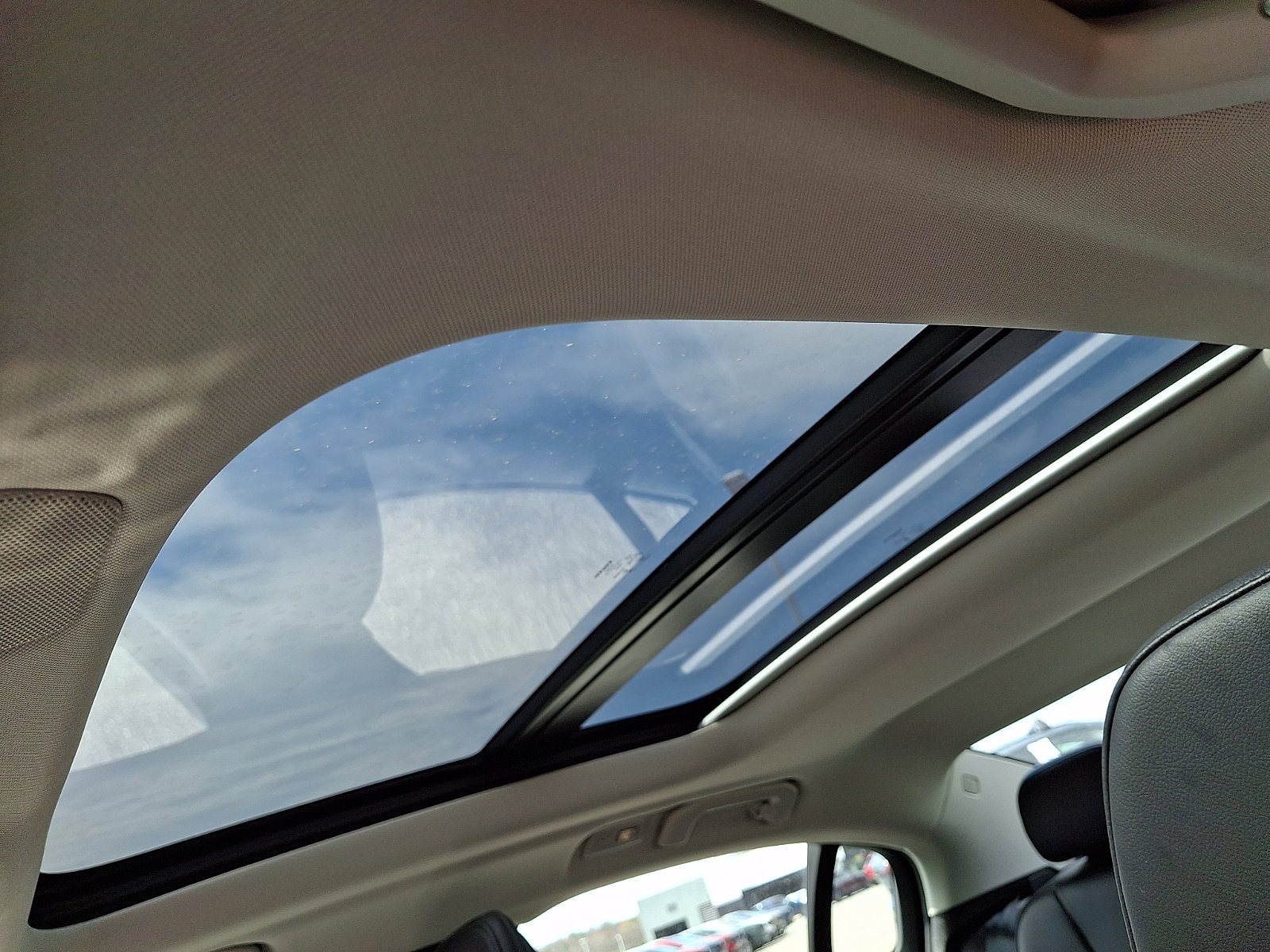 Certified 2025 Volvo S60 B5 Core AWD/4WD image 14