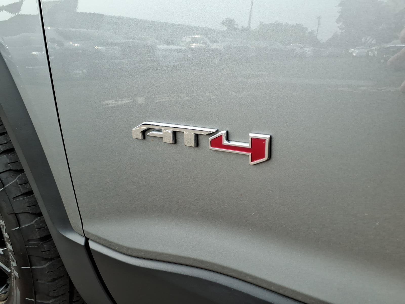Certified 2023 GMC Acadia AT4 w/ Technology Package AWD/4WD image 10