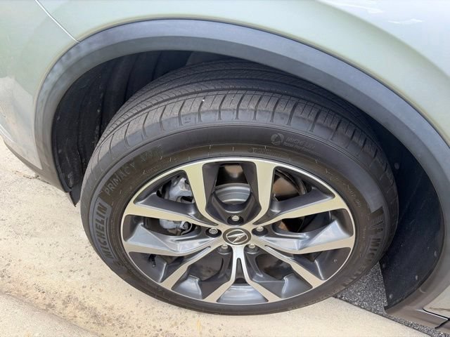 Used 2022 Acura MDX w/ Technology Package AWD/4WD image 13