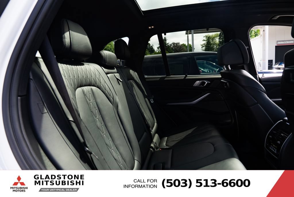 Used 2021 BMW X5 M50i w/ Executive Package AWD/4WD image 26