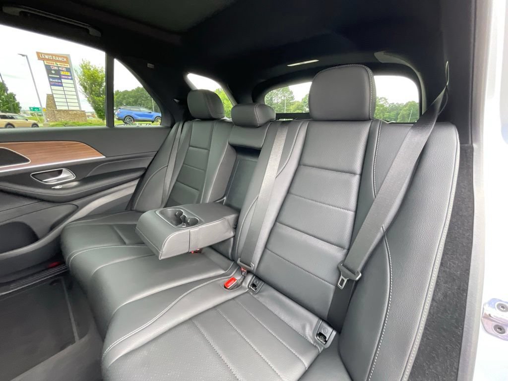 Used 2025 Mercedes-Benz GLE 450 4MATIC w/ Winter Package image 26