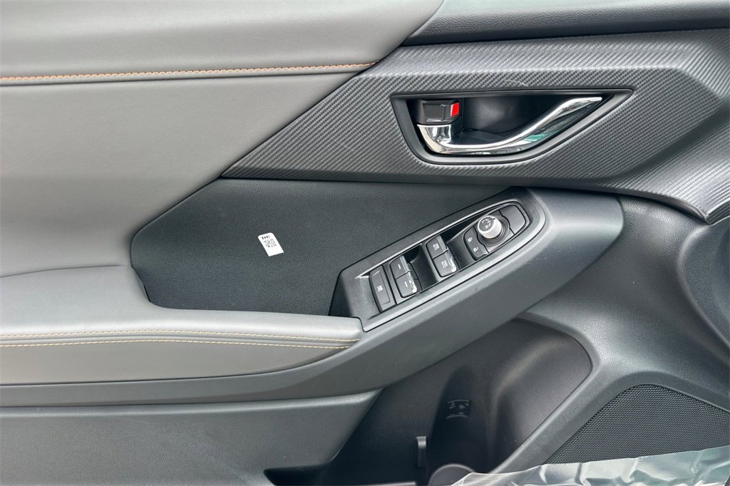 New 2025 Subaru Crosstrek 2.5i Limited w/ Crosstrek Mirror Package image 13