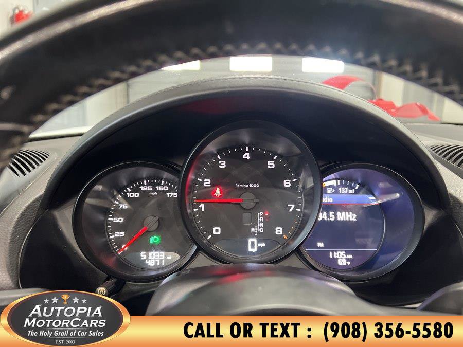 Used 2019 Porsche 718 Boxster RWD image 20