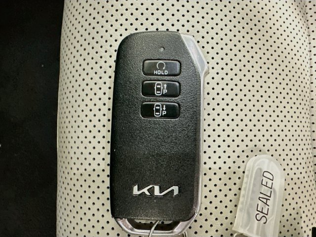 Used 2024 Kia EV6 Wind w/ Wind Technology Package AWD/4WD image 17