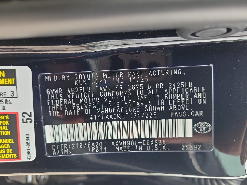 Used 2026 Toyota Camry SE FWD image 37