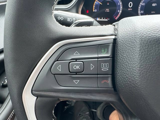 New 2027 Jeep Grand Cherokee Laredo AWD/4WD image 13