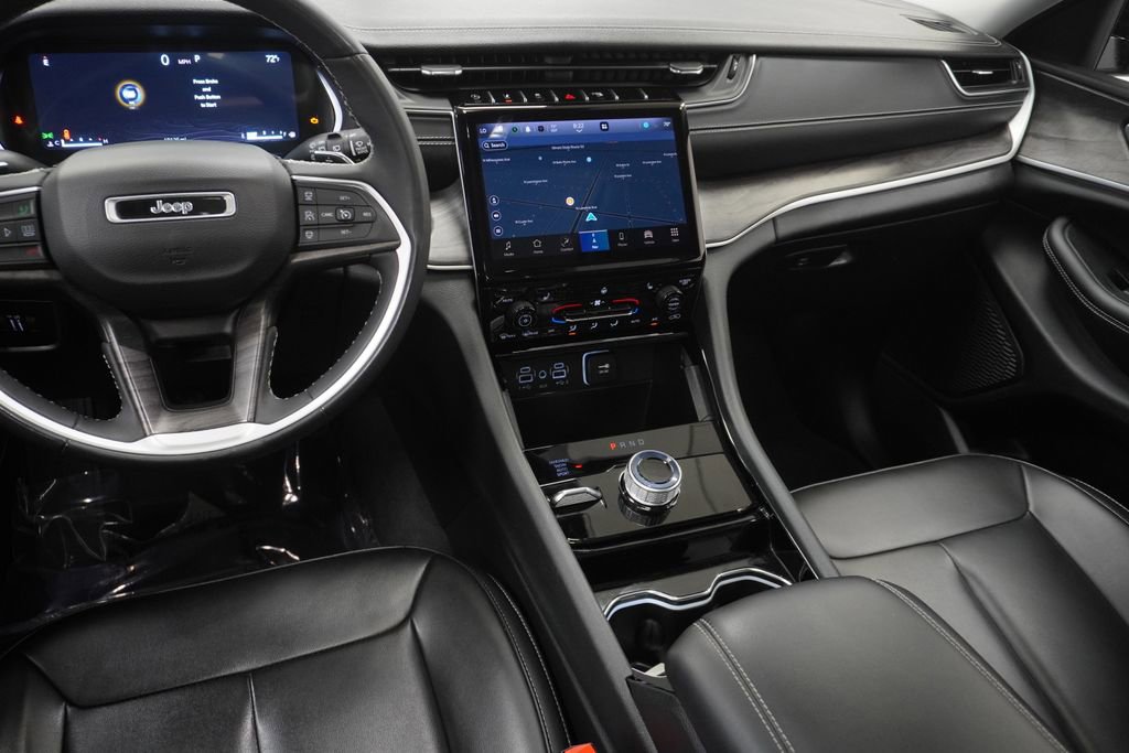 Certified 2023 Jeep Grand Cherokee L Limited image 24