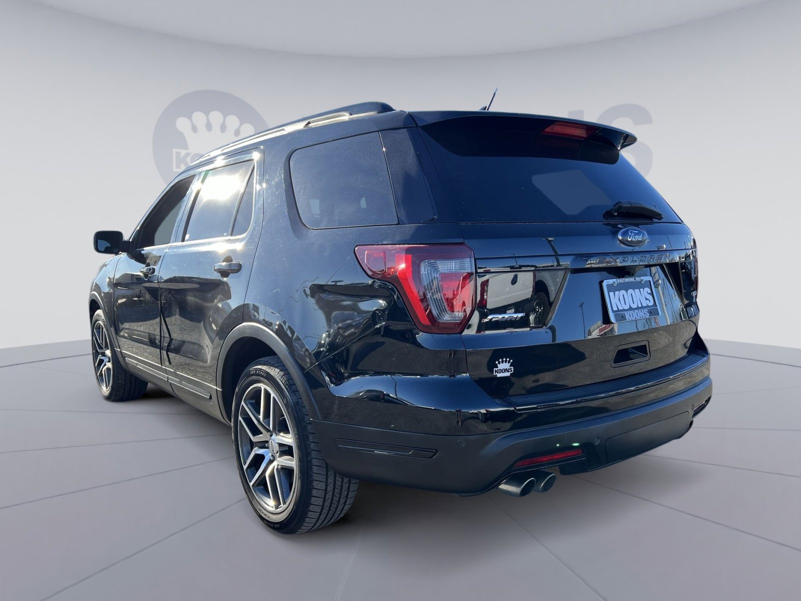 Certified 2018 Ford Explorer Sport w/ Equipment Group 401A image 4