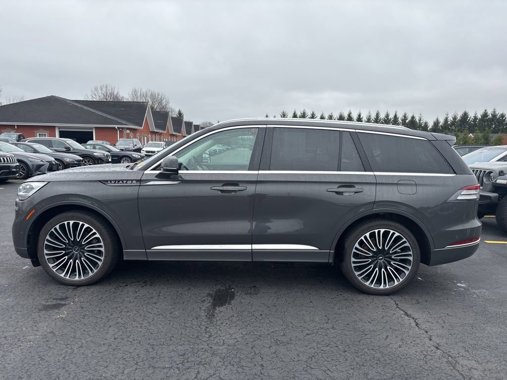 Used 2024 Lincoln Aviator Black Label w/ Dynamic Handling Package AWD/4WD image 8